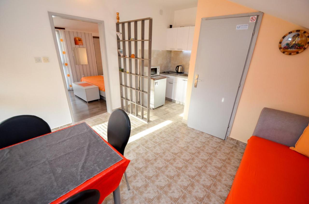 Apartment The Sea Coast Kotor Exteriör bild